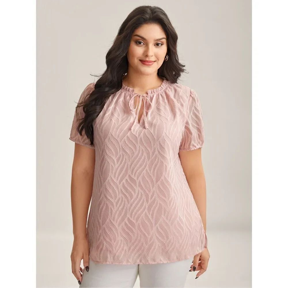 Bloomchic size 28 NWT textured ruffle neck A- line top.